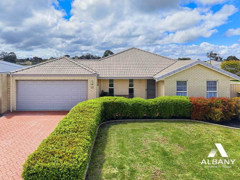 15 Dorado Bend, Mckail