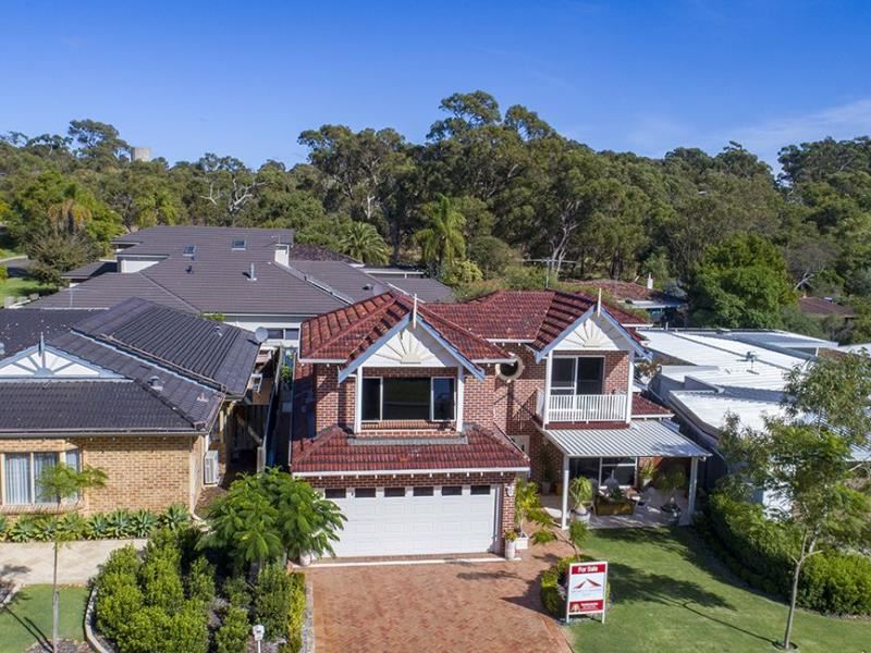 19 Sweeting Street, Woodlands WA 6018