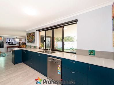 9b Diadem Way, Madora Bay WA 6210