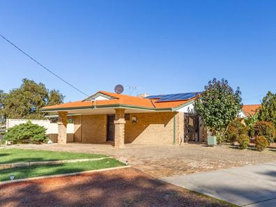 16a Harpenden Street, Huntingdale WA 6110