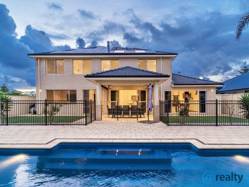 15 Wombarra Street, Secret Harbour WA 6173