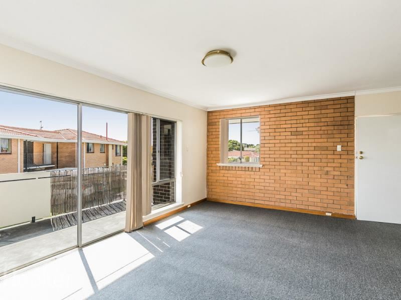 4/29 McKenzie Road, Shoalwater WA 6169