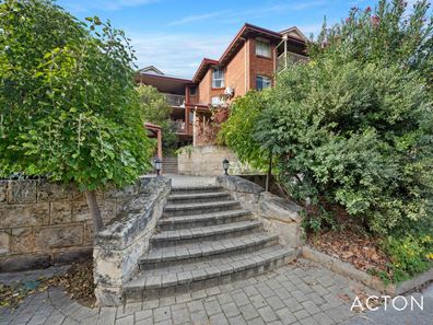 7/12 King George Street, Victoria Park WA 6100