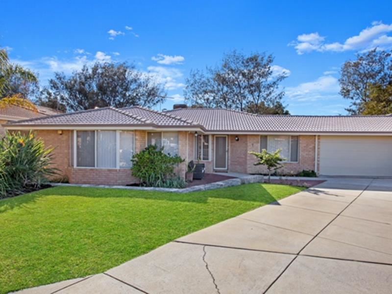 8 Whim Court, Kinross
