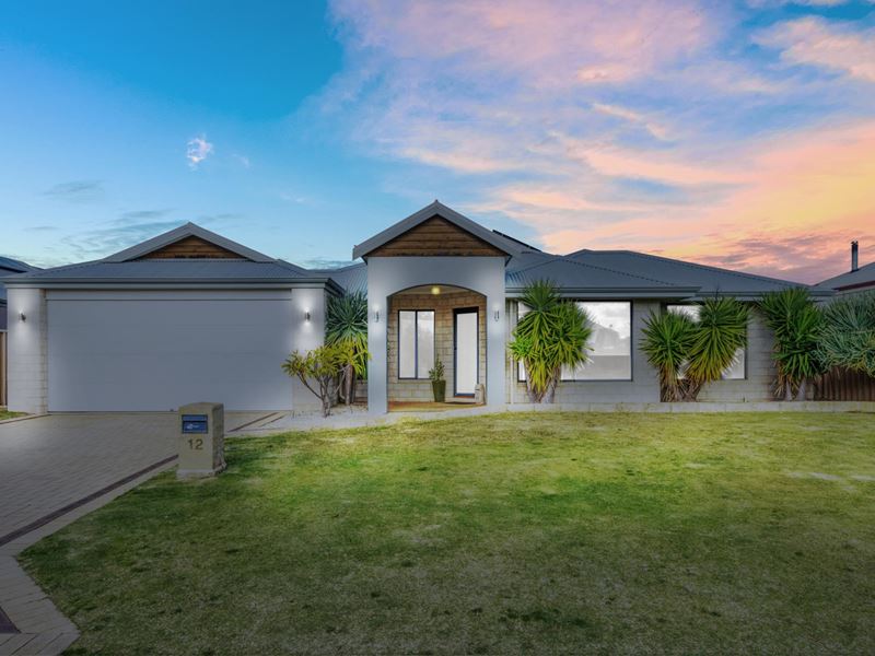 12 Avon Gardens, Millbridge WA 6232