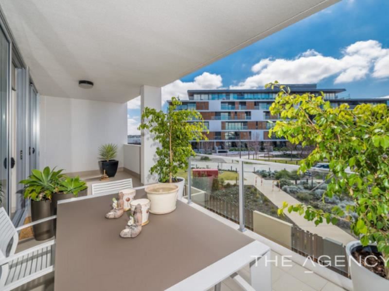 33/6 Gemstone Boulevard, Carine