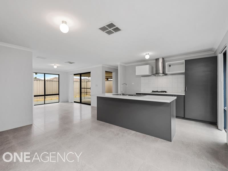 2 Warrilow Loop, Canning Vale WA 6155