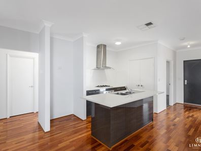35A Marriot Way, Morley WA 6062