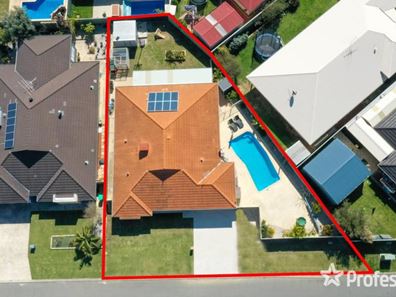 4 Brussels Circuit, Port Kennedy WA 6172