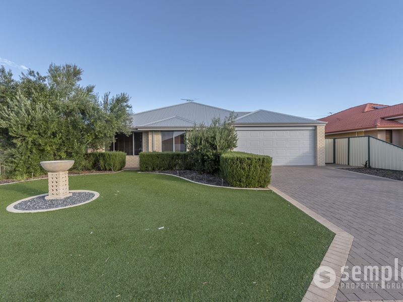 16 Featherflower Road, Hammond Park