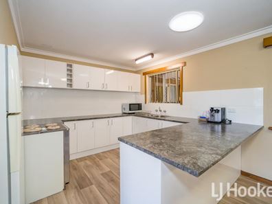 19 Coventry Road, Shoalwater WA 6169