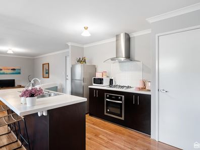 20 Saintly Turn, Byford WA 6122