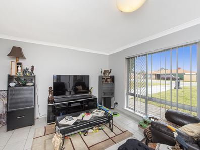 41 Orion Street, Rockingham WA 6168