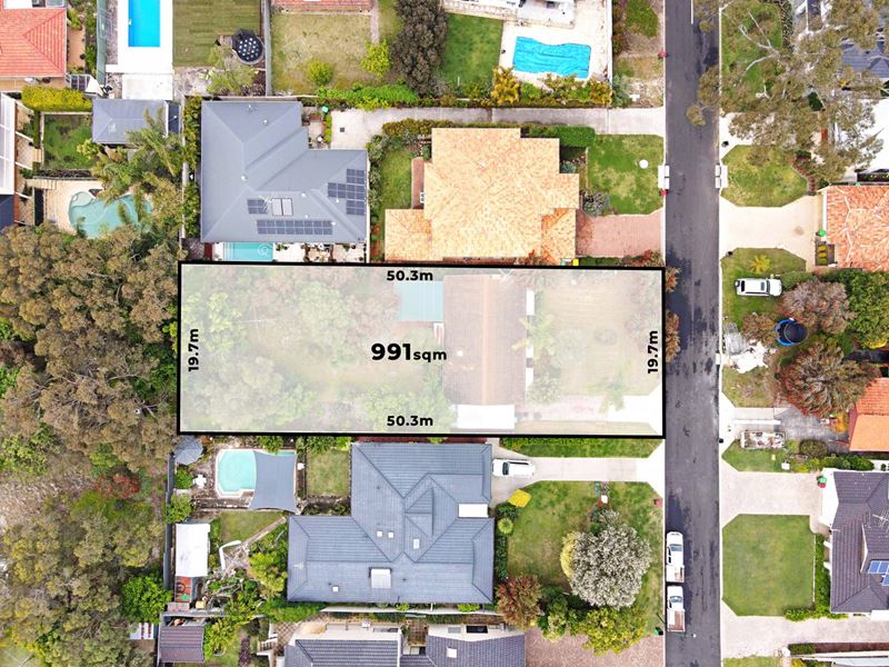 10 Mitcham Street, Wembley Downs