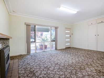 10 Mitcham Street, Wembley Downs WA 6019