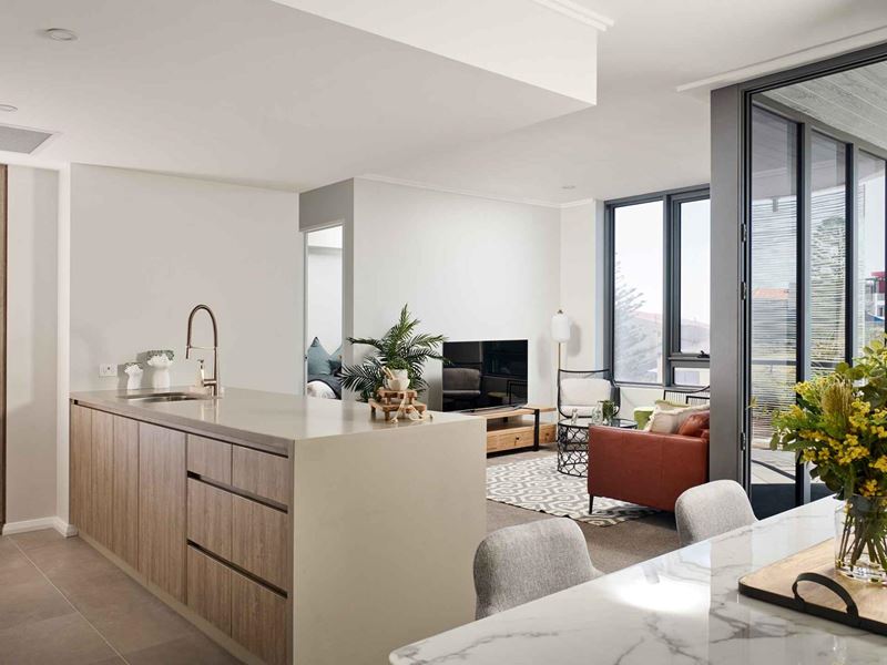 18/171 West Coast Highway, Scarborough