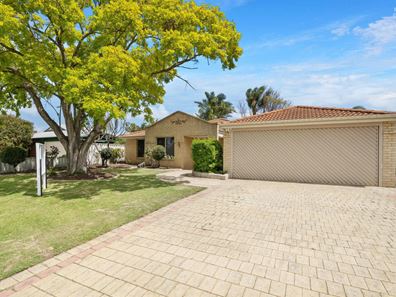 70 Ralphs Street, Seville Grove WA 6112