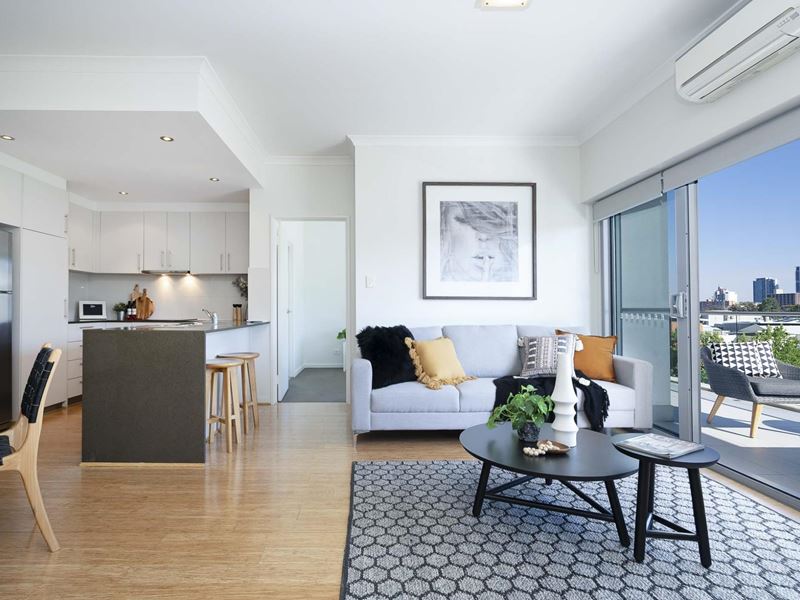 50/177 Stirling Street, Perth