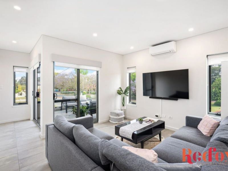8/2 Walter Road West, Inglewood