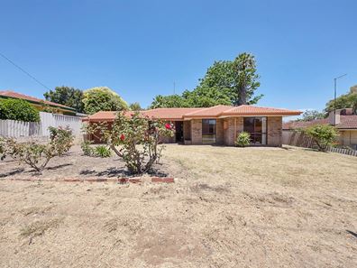 52 Luckhurst Drive, Mandurah WA 6210