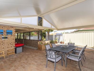 7 St Clair Place, Cooloongup WA 6168