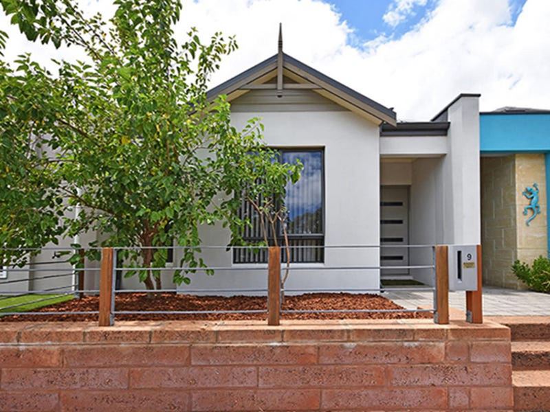 9 Stanbury Crescent, Ellenbrook