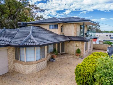 5 Perseus Road, Silver Sands WA 6210