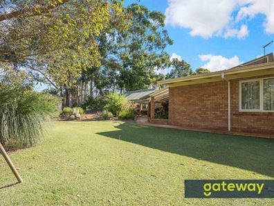 8 Glendale Crescent, Jandakot WA 6164