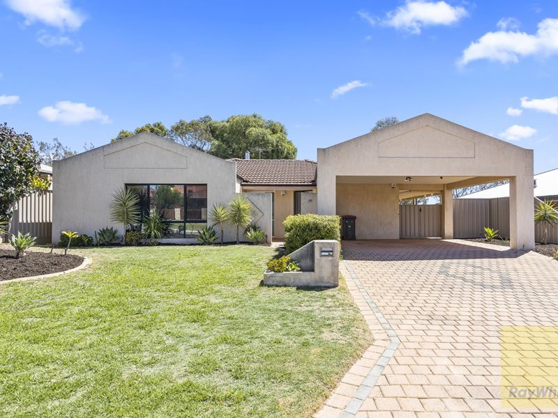 30 Daydream Way, Ridgewood