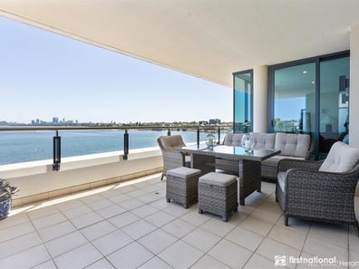 503/70 Canning Beach Road, Applecross WA 6153