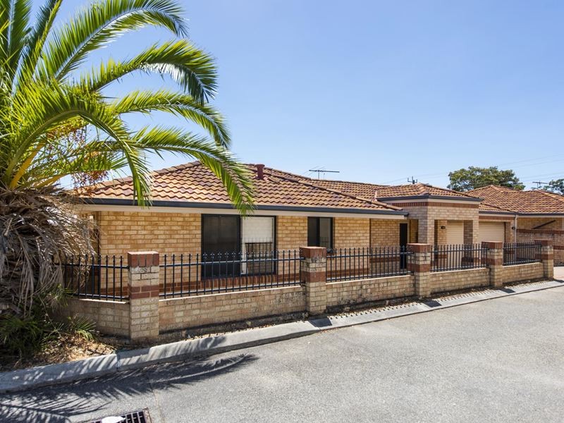 225B Huntriss Road, Doubleview WA 6018
