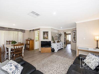 1 Lisbon Court, Parkwood WA 6147