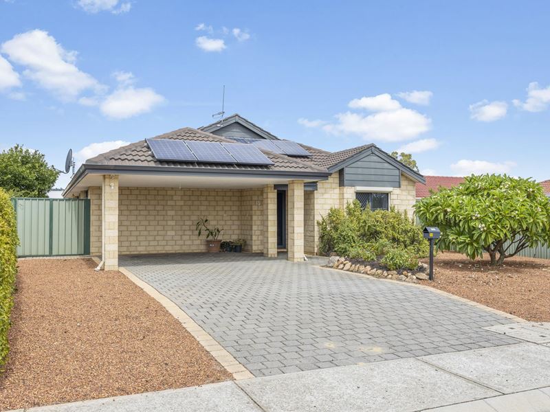 15 Fruit Tree Crescent, Forrestfield WA 6058