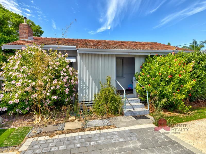 3 Bandak Road, Carey Park