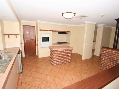 19 Mayflower Close, Port Kennedy WA 6172