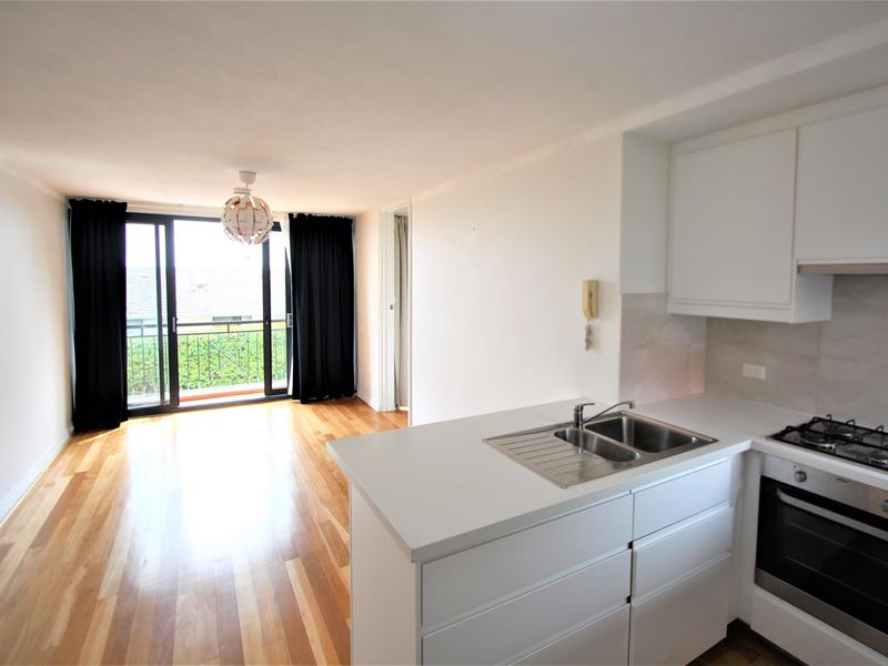 23/16 Hensman Street, South Perth