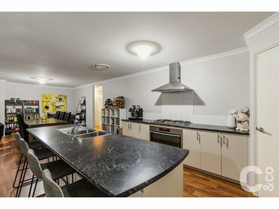 17 Copenhagen Street, Baldivis WA 6171