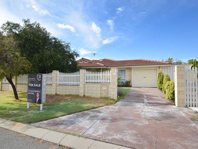 4 Little Green Gardens, Quinns Rocks WA 6030