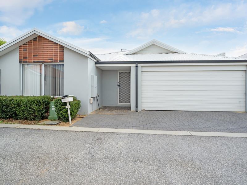 7/99 Lowanna Way, Armadale WA 6112