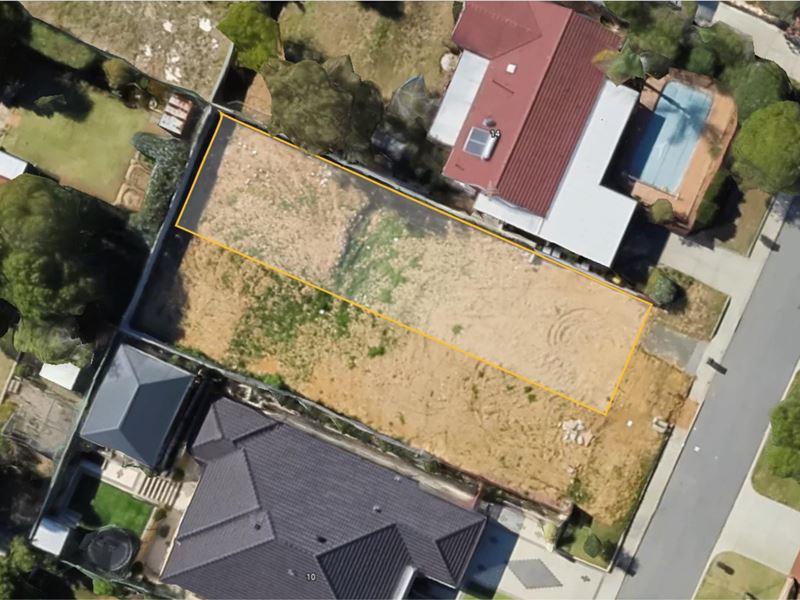 12b Long Street, Beaconsfield