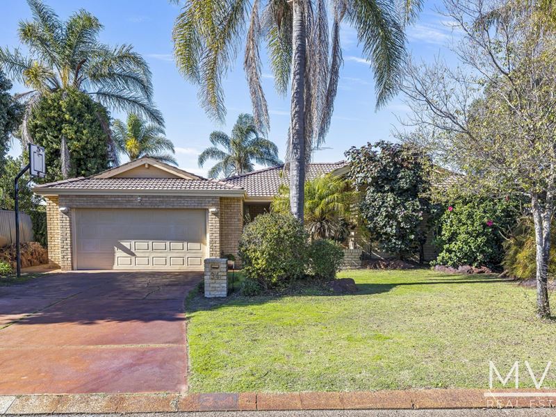 34 Stephenson Gardens, Winthrop