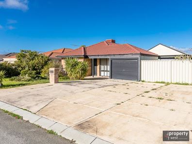 9 Ferry Way, Quinns Rocks WA 6030