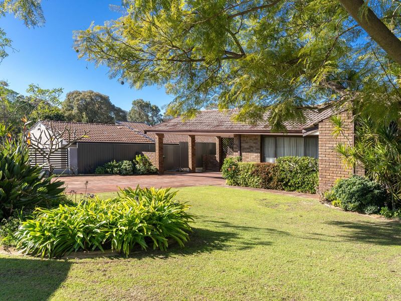 7 Rosebury Avenue, Alexander Heights WA 6064