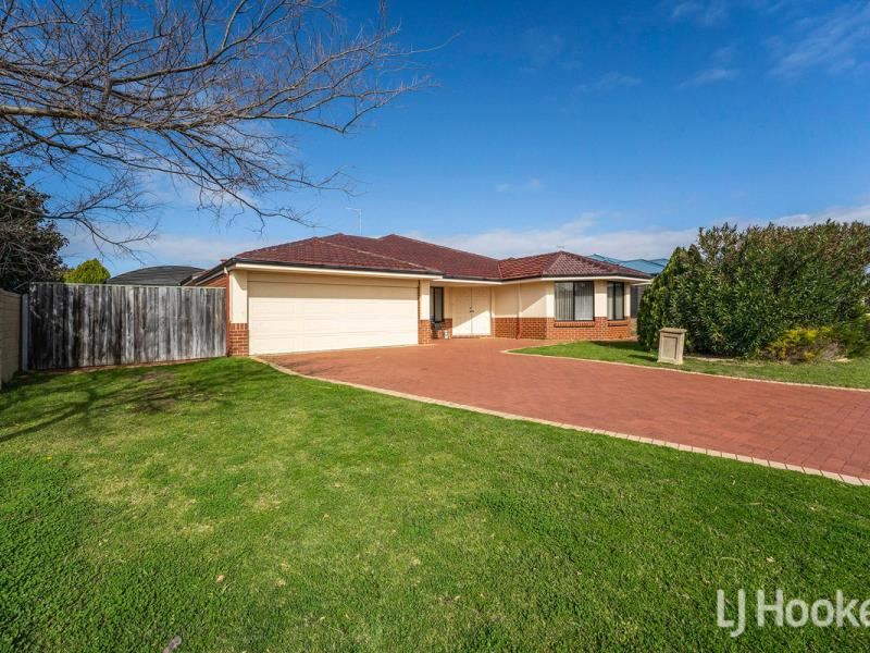 151 Peelwood Parade, Halls Head
