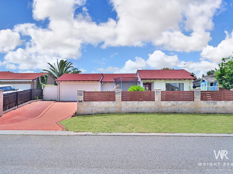 16 Woodland Loop, Edgewater