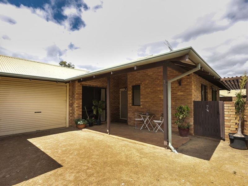 U 7/23 Byron Road, Kalamunda