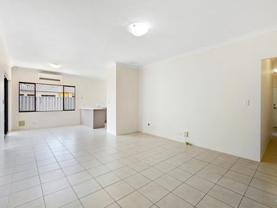 2/55 Canavan Crescent, Manning WA 6152