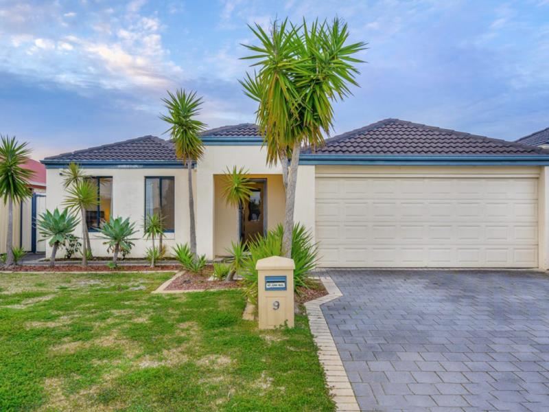 9 Leschenault Brace, Bertram