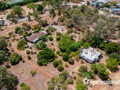 172 Brookton Highway, Kelmscott WA 6111