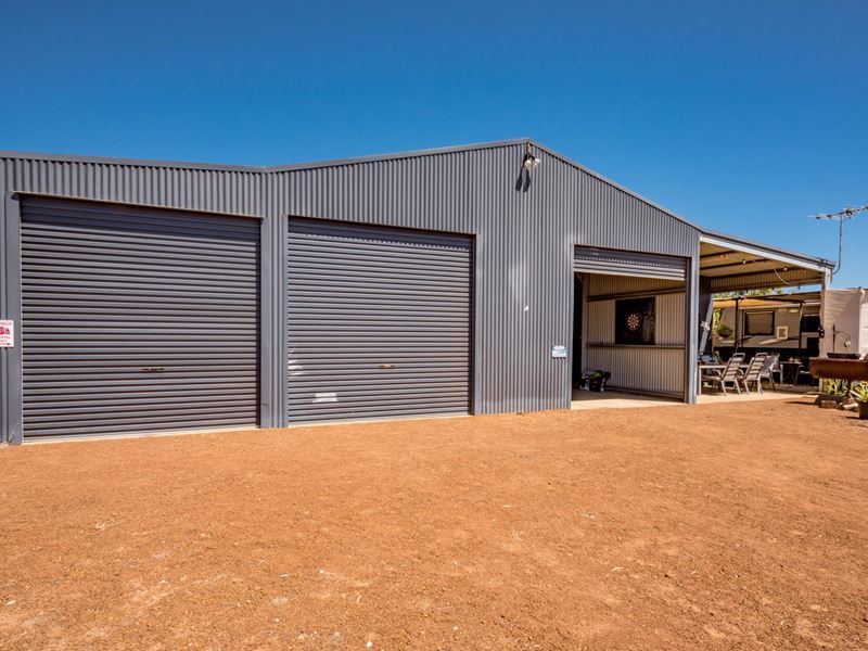 42 Dressage Circle, Deepdale
